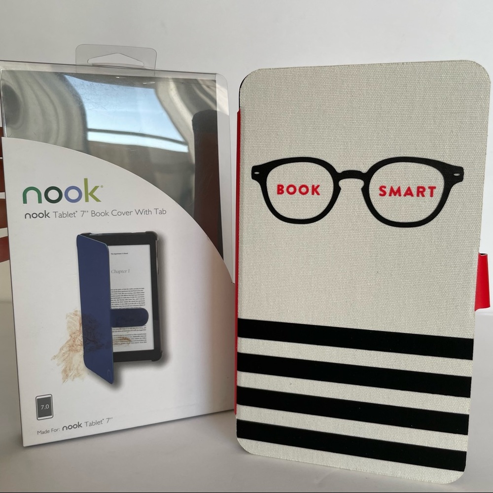 Nook Tablet 7” Book Club Book Cover With Tab NWT